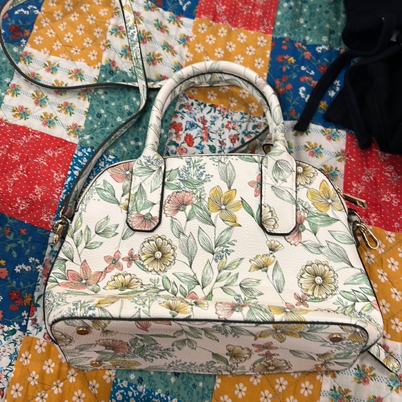 a new day Handbags - Floral purse